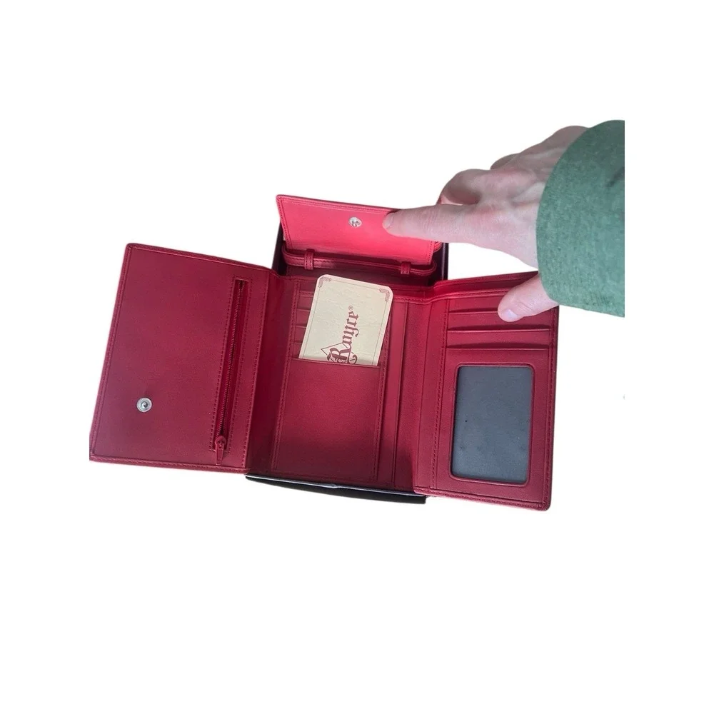 Royce Red Leather Crossbody Passport Travel Wallet With Adjustable Strap‎ NIB